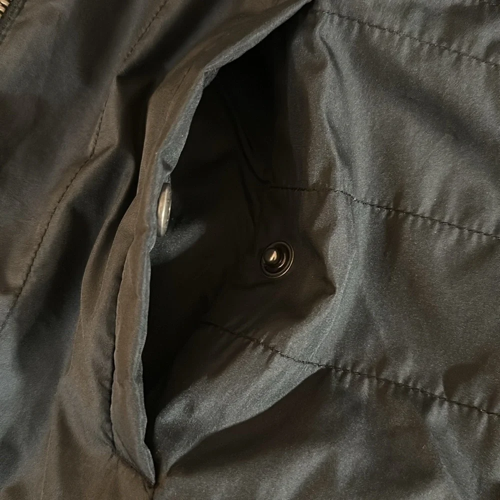 Columbia Vest - Picture 4 of 7